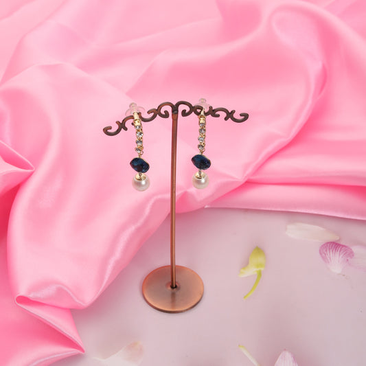 Sapphire Pearl Earrings – A Timeless Blend of Elegance and Versatility