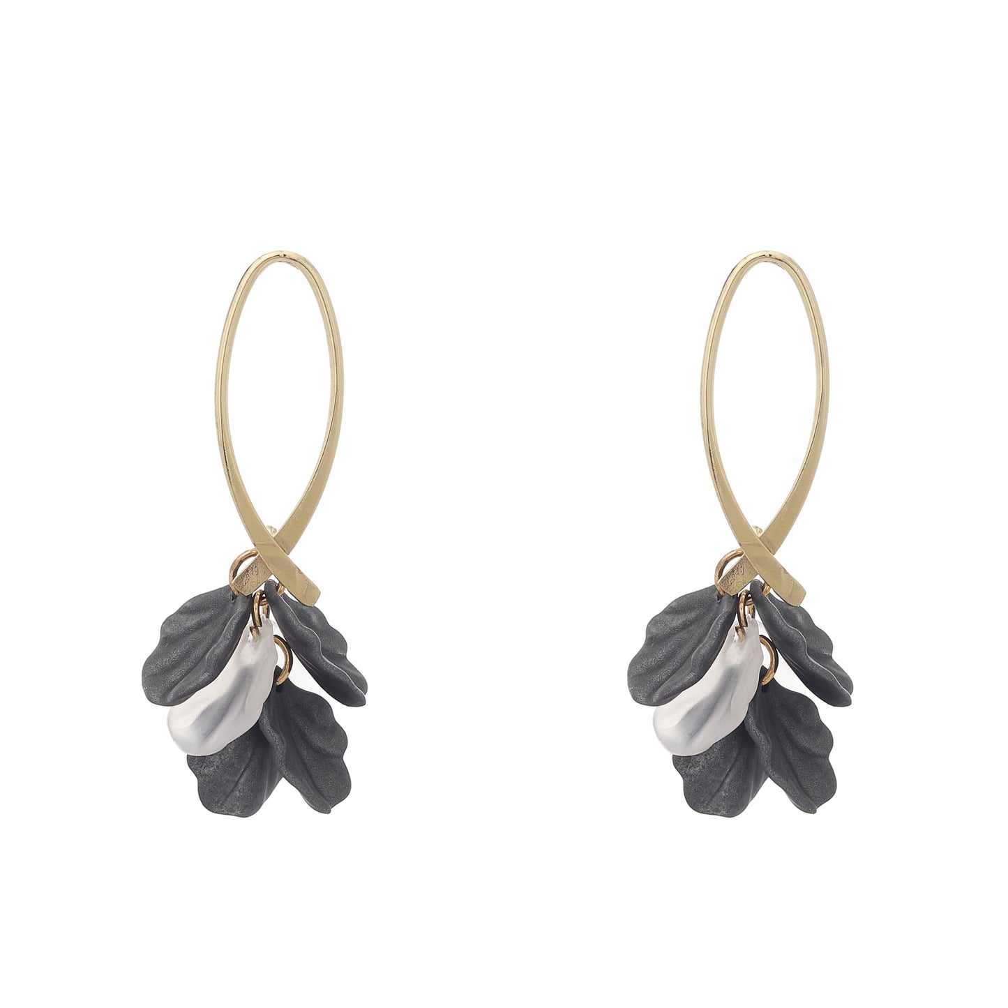 Dainty Leaf Dangle Earrings