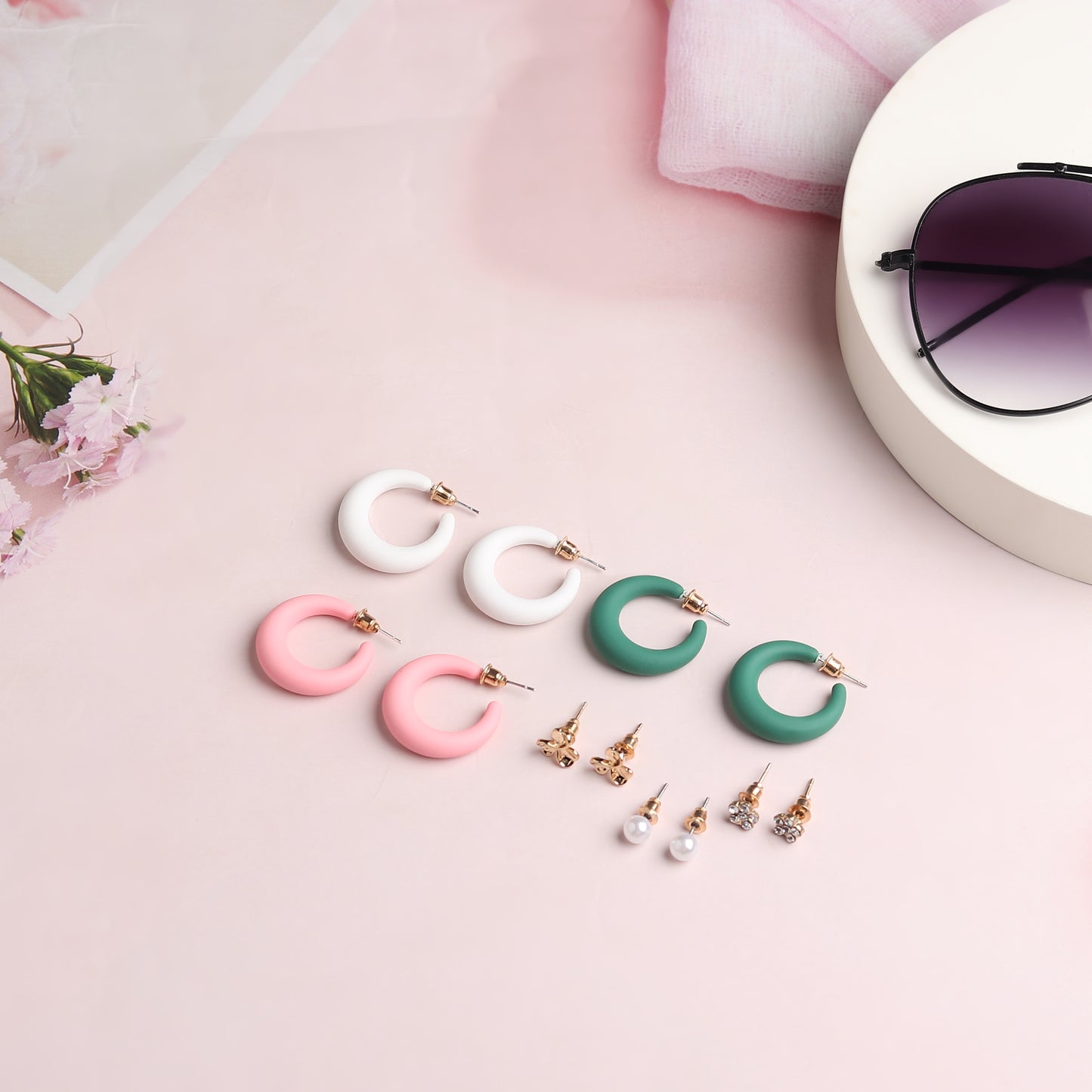 Minimalistic Hoop Earrings