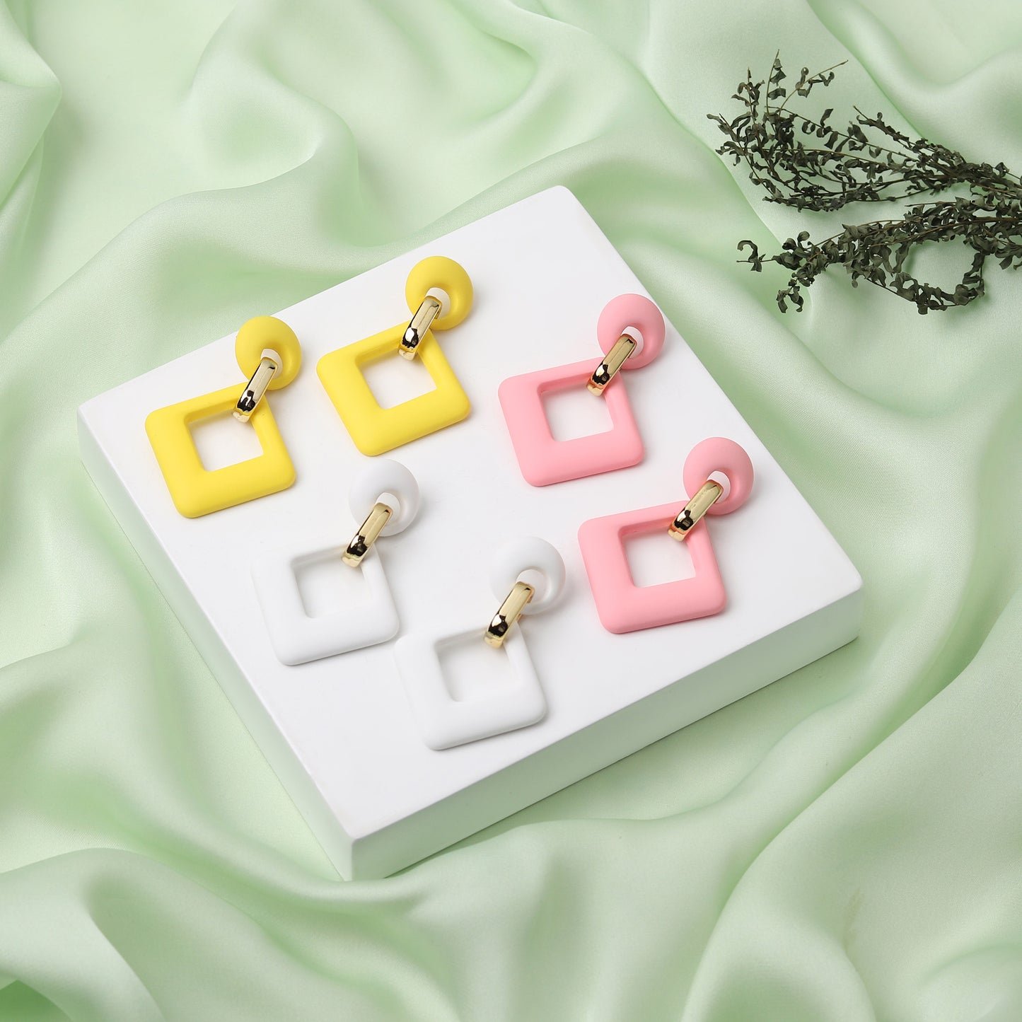 Vivid Square Earrings