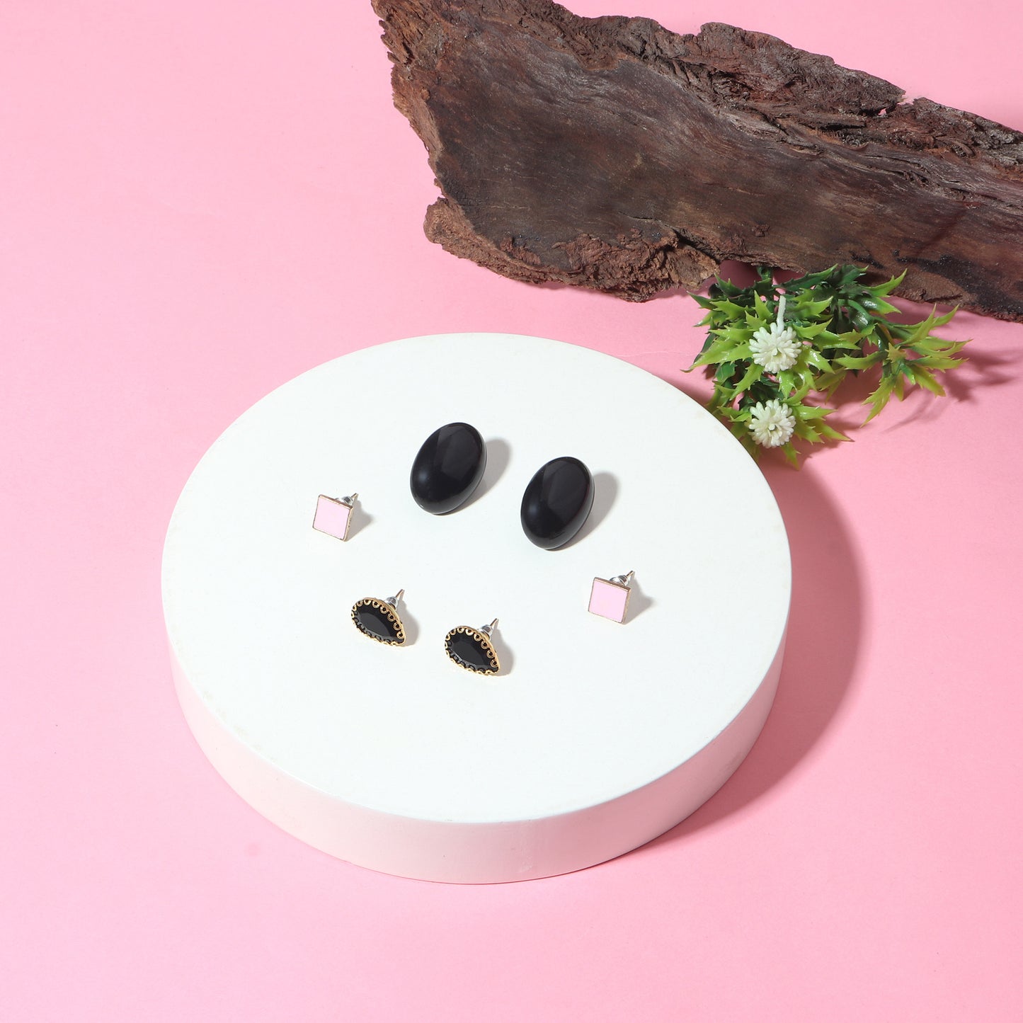 Classic Round Stud Earrings