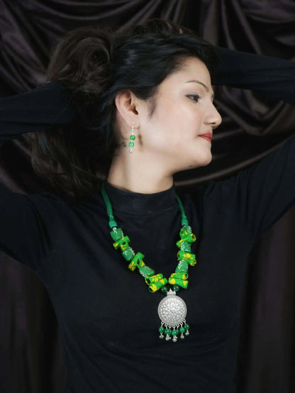 Yellow & Green Handmade Nacklace & Earrings