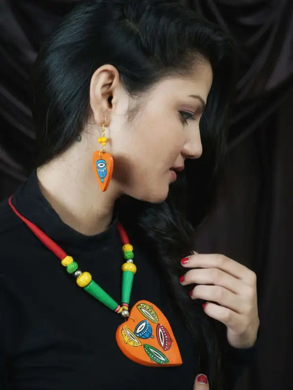 Heart Wooden Handmade Nacklace With Earrings