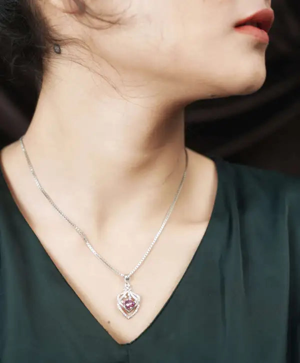 Silver Diamond Leaf Purple Stone Chain Pendant