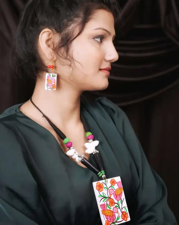 Flower Wooden Handmade Nacklace With Earrings