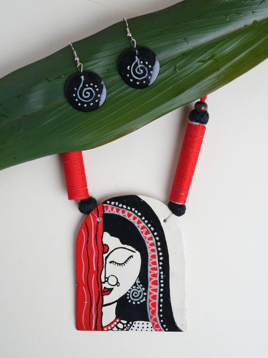 Girl Ceramic Handmade Nacklace With Earrings