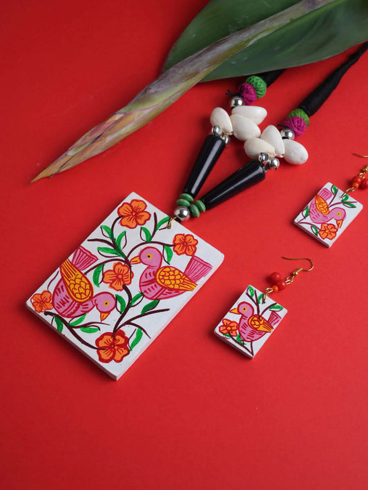 Flower Wooden Handmade Nacklace With Earrings