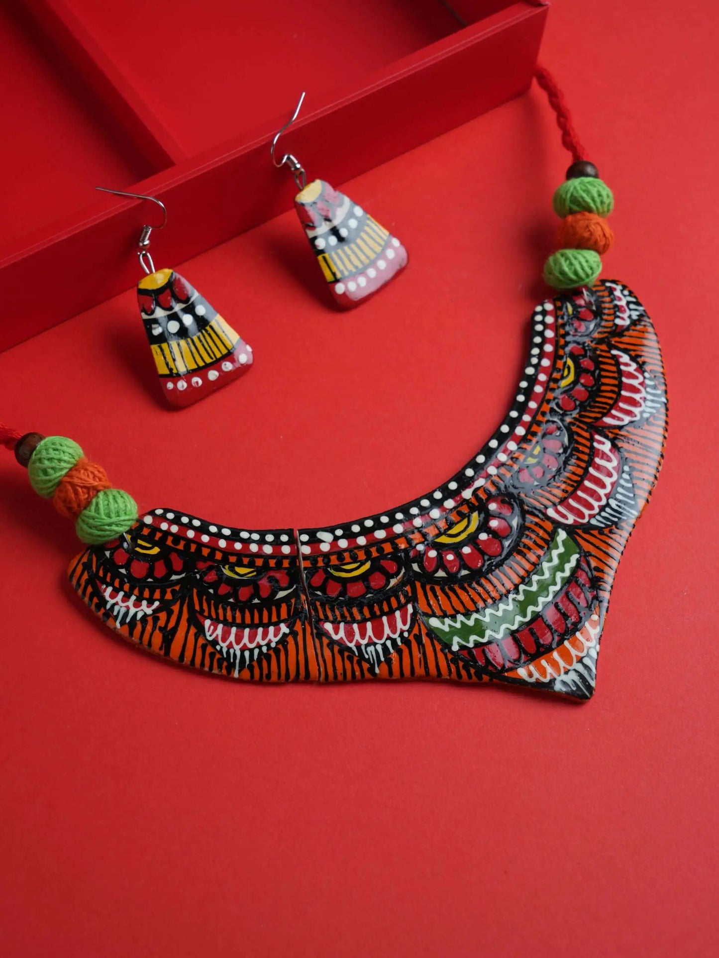 Ceramic Multicolour Handmade Nacklace With Earrings