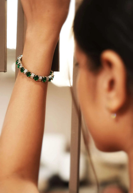 Green Stone Hand Bracelet